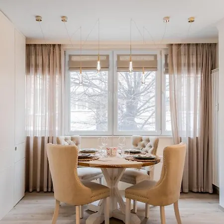 Апартамент Doctors Garden - Central&modern 2bd Flat In София